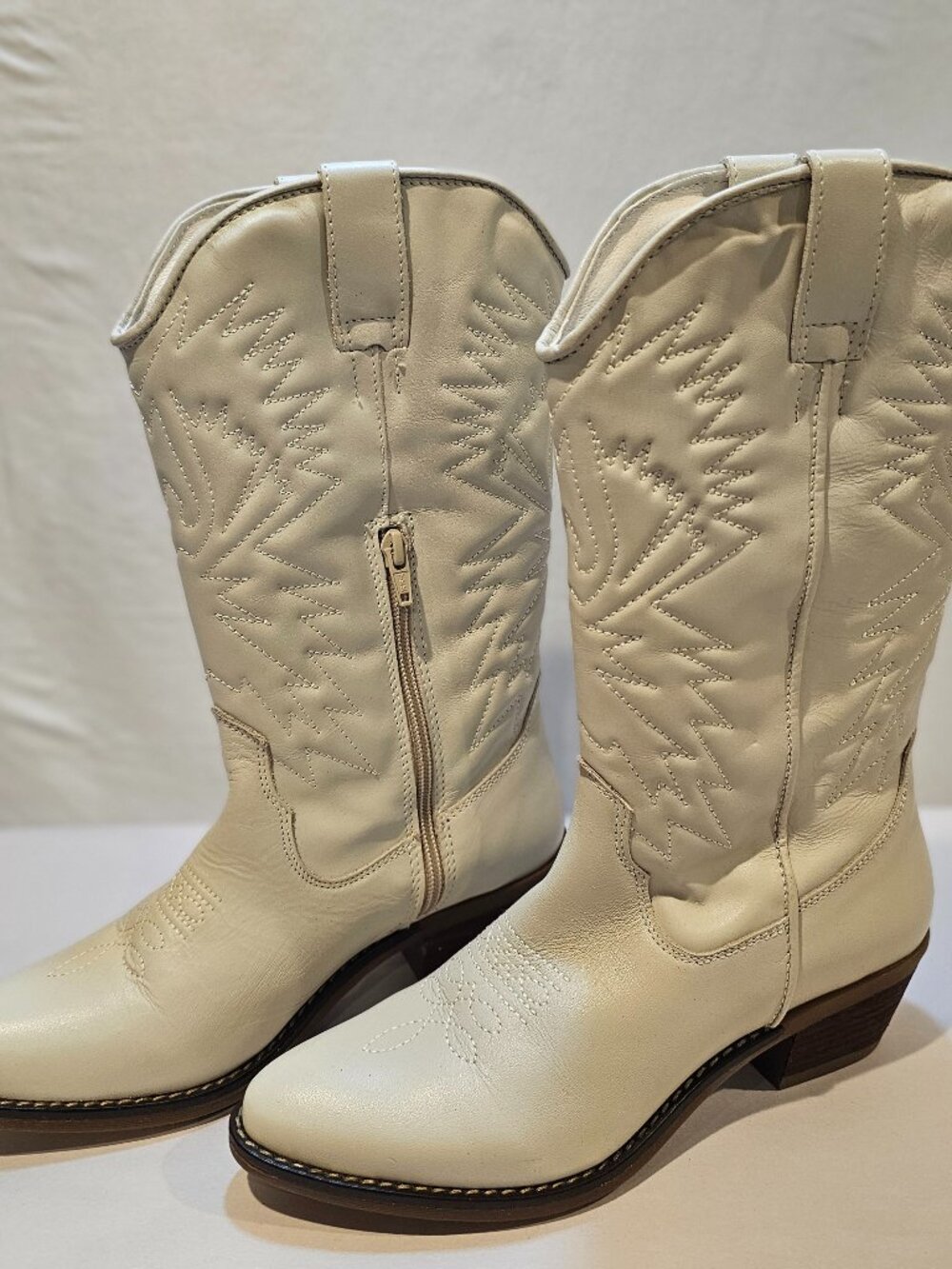 Steve Madden Hayward Cream Leather Cowboy Boots Womens 8.5 M Western Cowgirl Zip